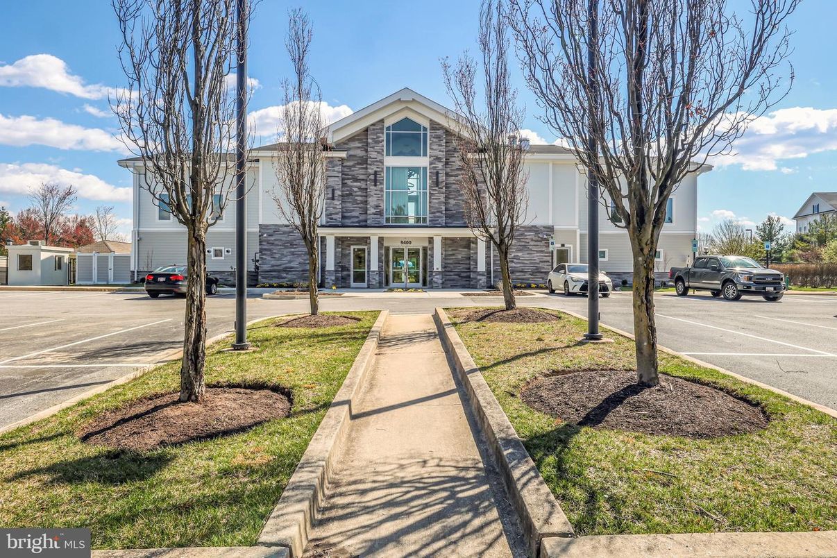 Exterior, Facade, Cape Cod