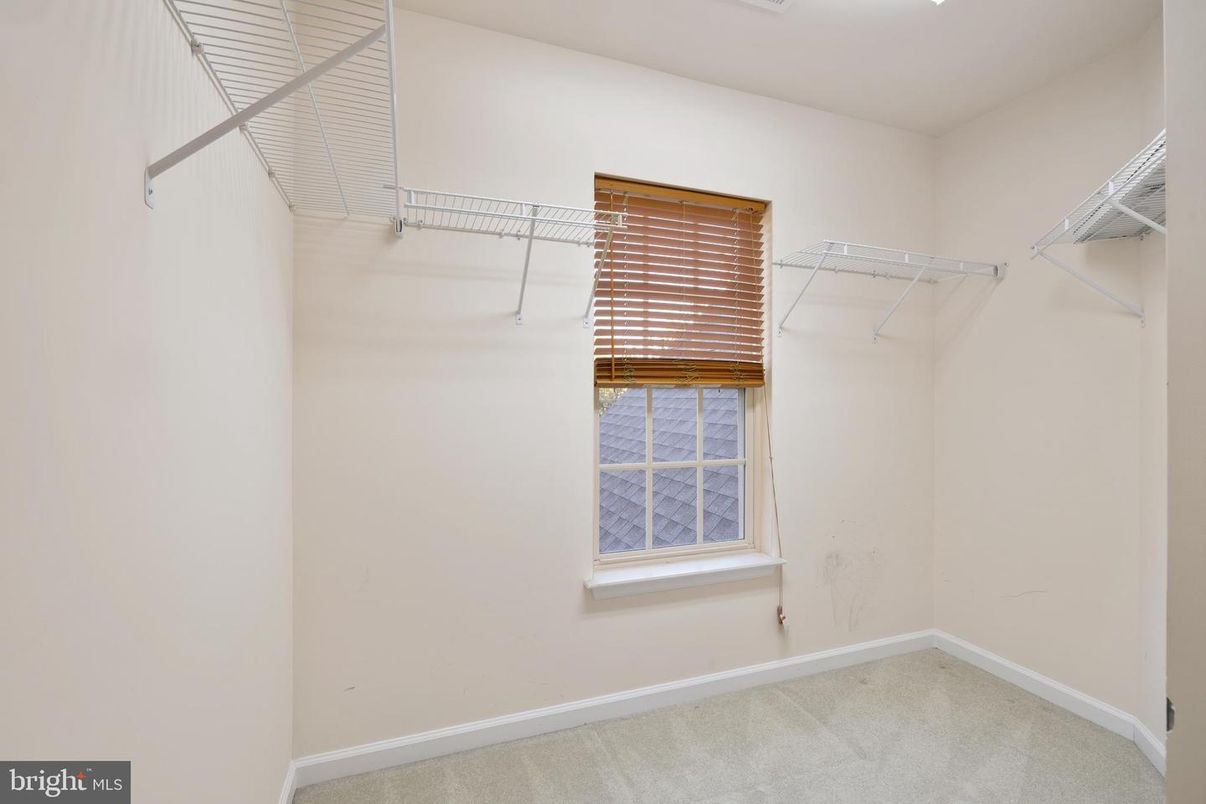 Interior, Walk-in Closets