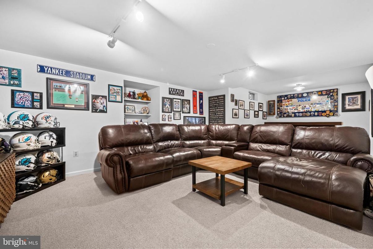 Interior, Living room