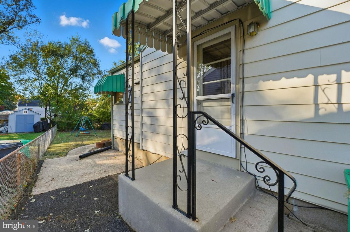 Backyard, Exterior, Playground