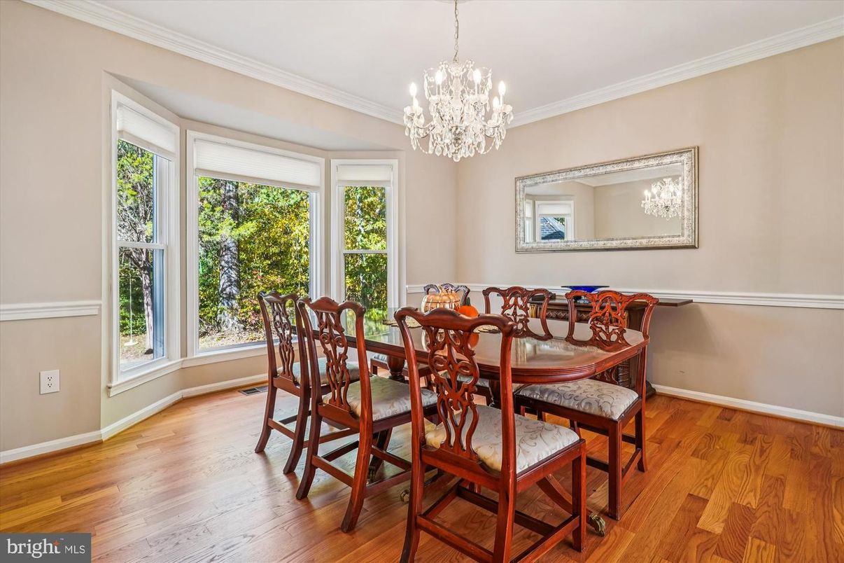 Chandelier, Dining room, Interior, Wood Texture Flooring