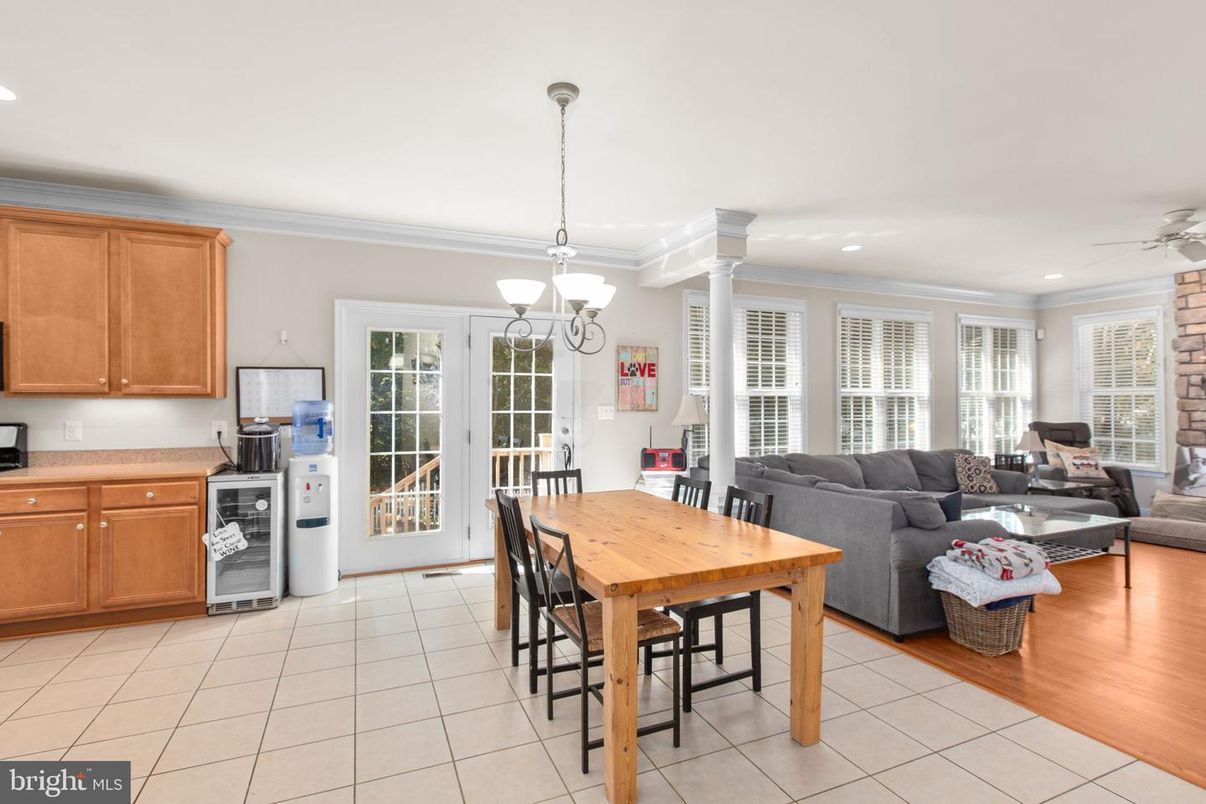 Dining room, Interior, Kitchen, Living room, Pendant Lights, Recessed Lighting