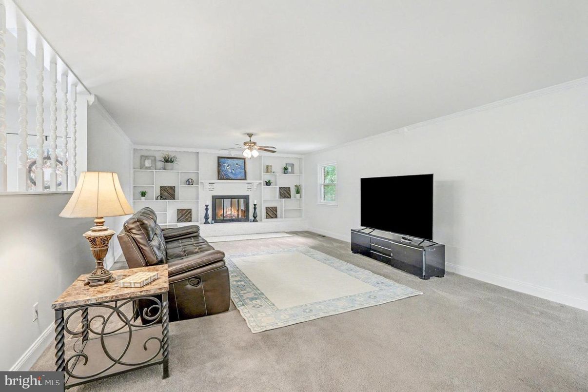 Fireplace, Interior, Living room