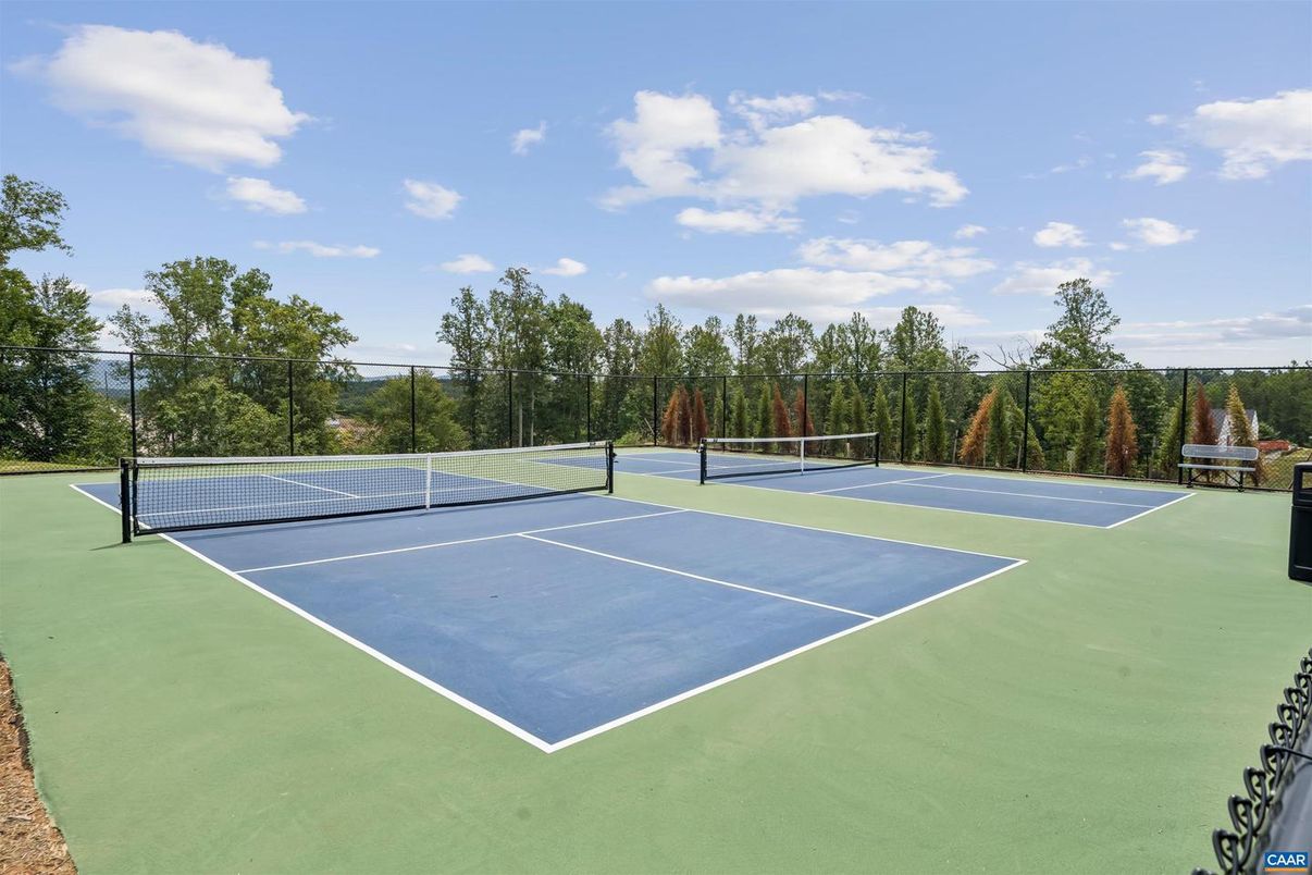 Exterior, Tennis Courts