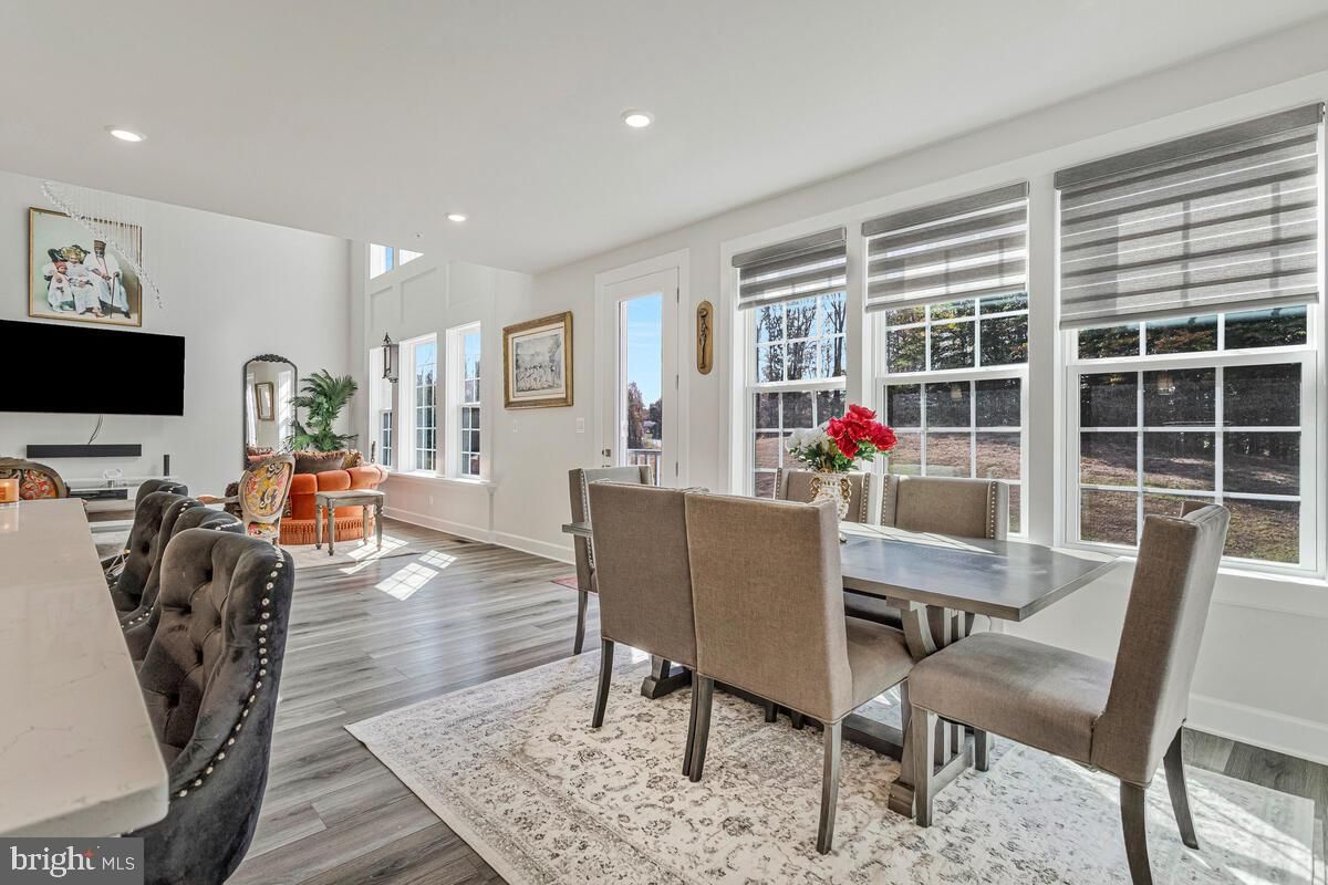 Dining room, Interior, Recessed Lighting, Wood Texture Flooring
