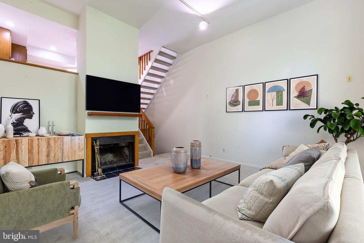 Fireplace, Interior, Living room, Recessed Lighting