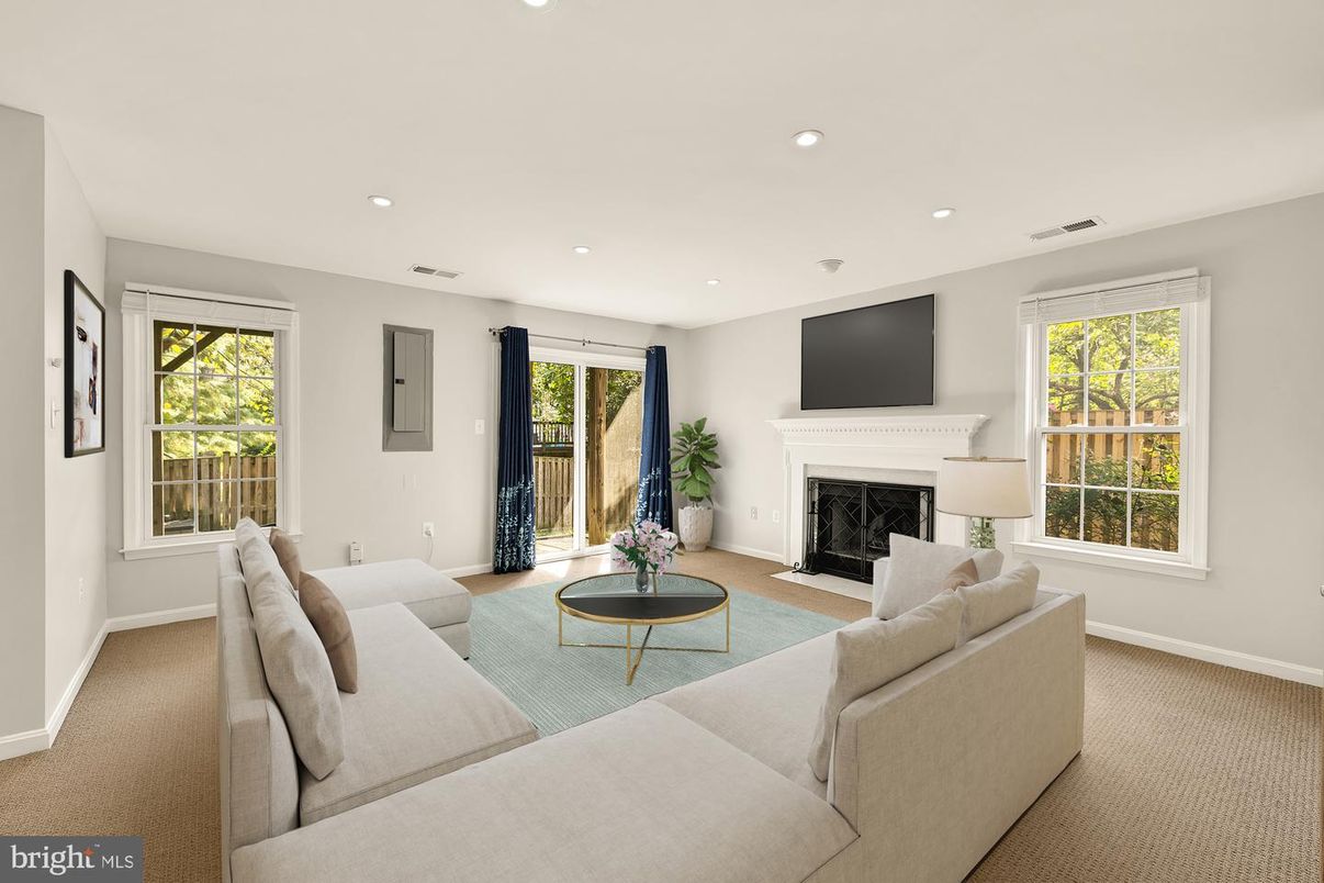 Fireplace, Interior, Living room, Recessed Lighting