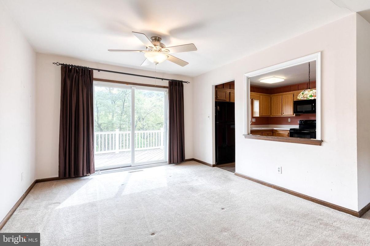 Empty room, Interior, Kitchen