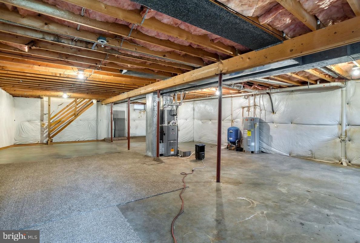 Interior, Wooden Beams