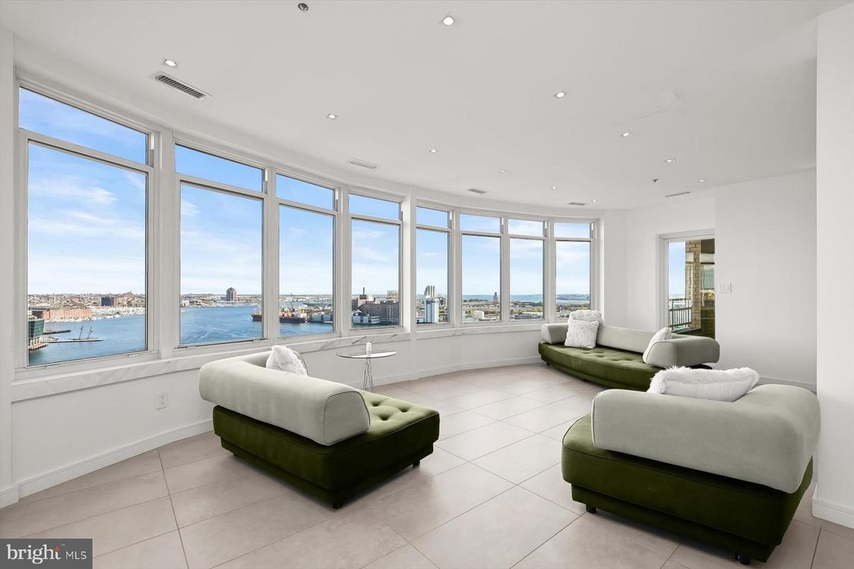 Interior, Living room, Recessed Lighting, Water