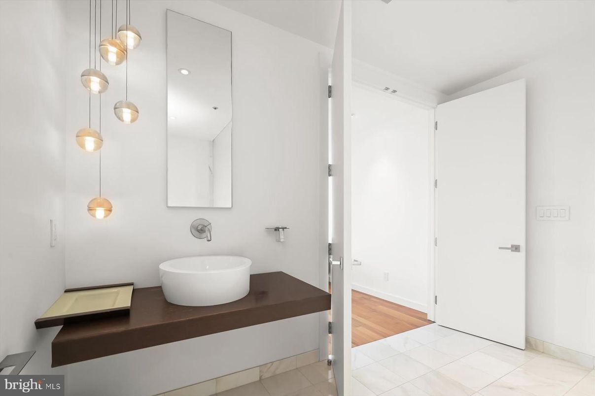 Bathroom, Interior, Pendant Lights, Wood Texture Flooring