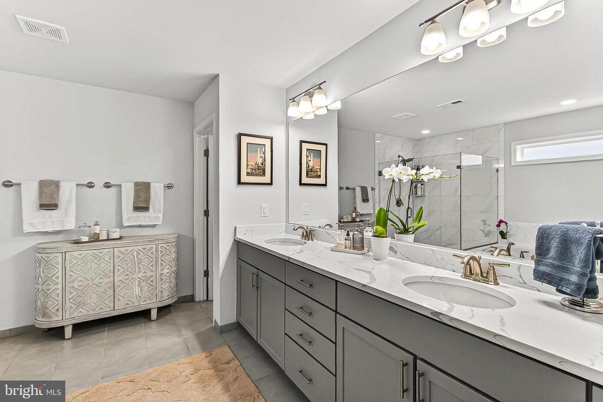 Bathroom, Dual Sink Vanities, Glass Shower, Interior, Recessed Lighting