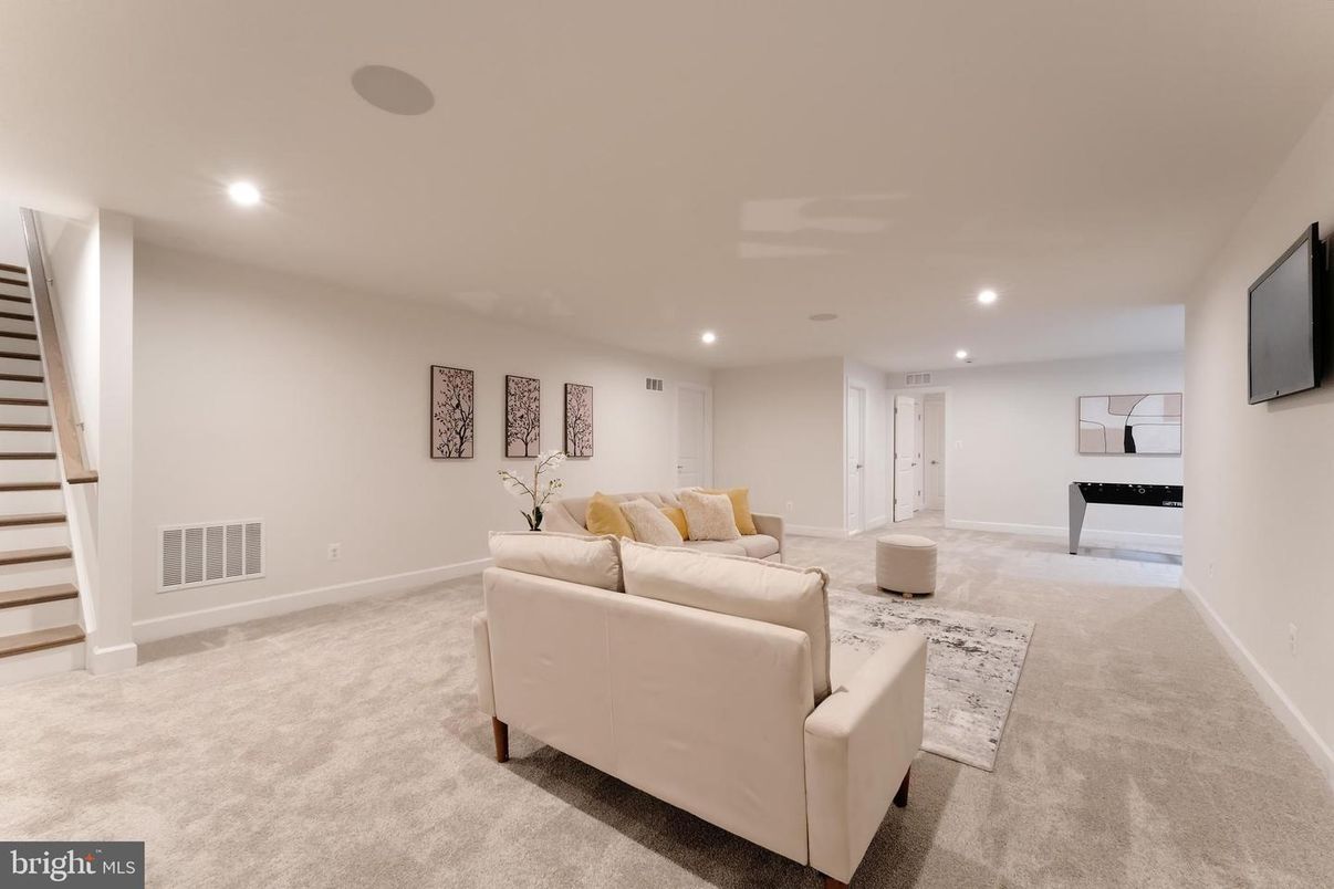 Interior, Living room, Recessed Lighting