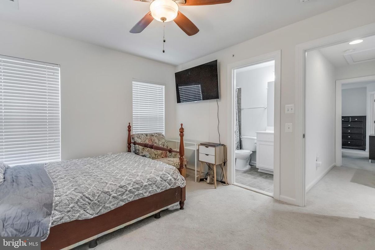 Bathroom, Bedroom, Interior, Recessed Lighting