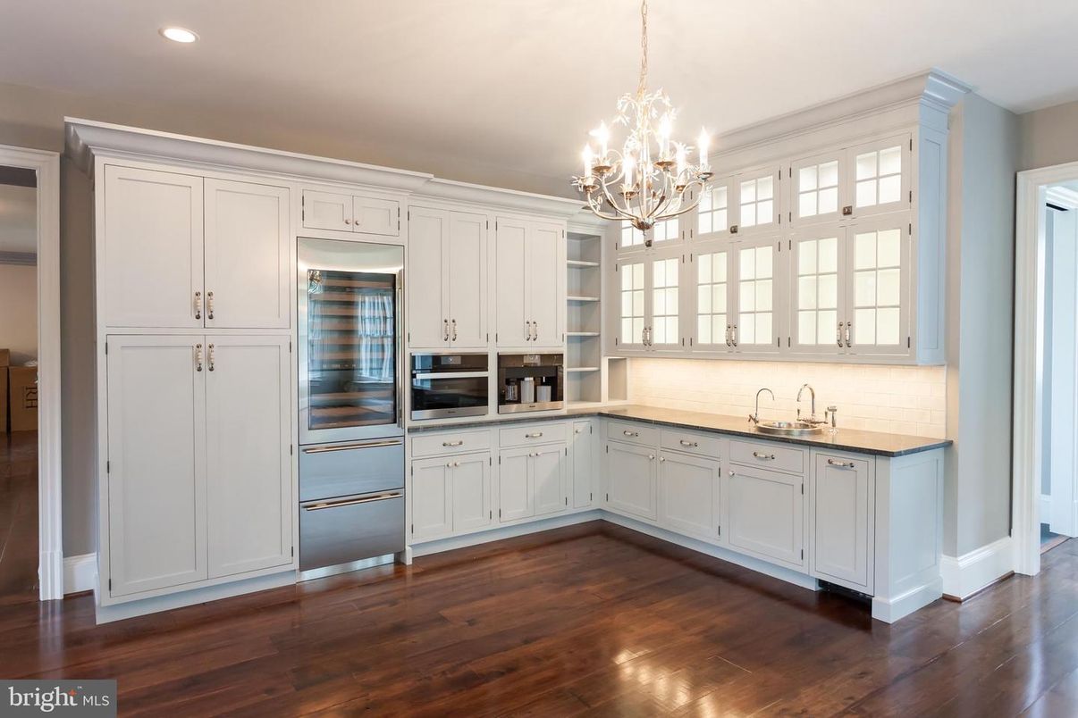 Chandelier, Interior, Kitchen, Recessed Lighting, Wood Texture Flooring
