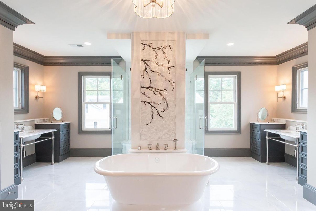 Bathroom, Free Standing Baths, Glass Shower, Interior, Recessed Lighting