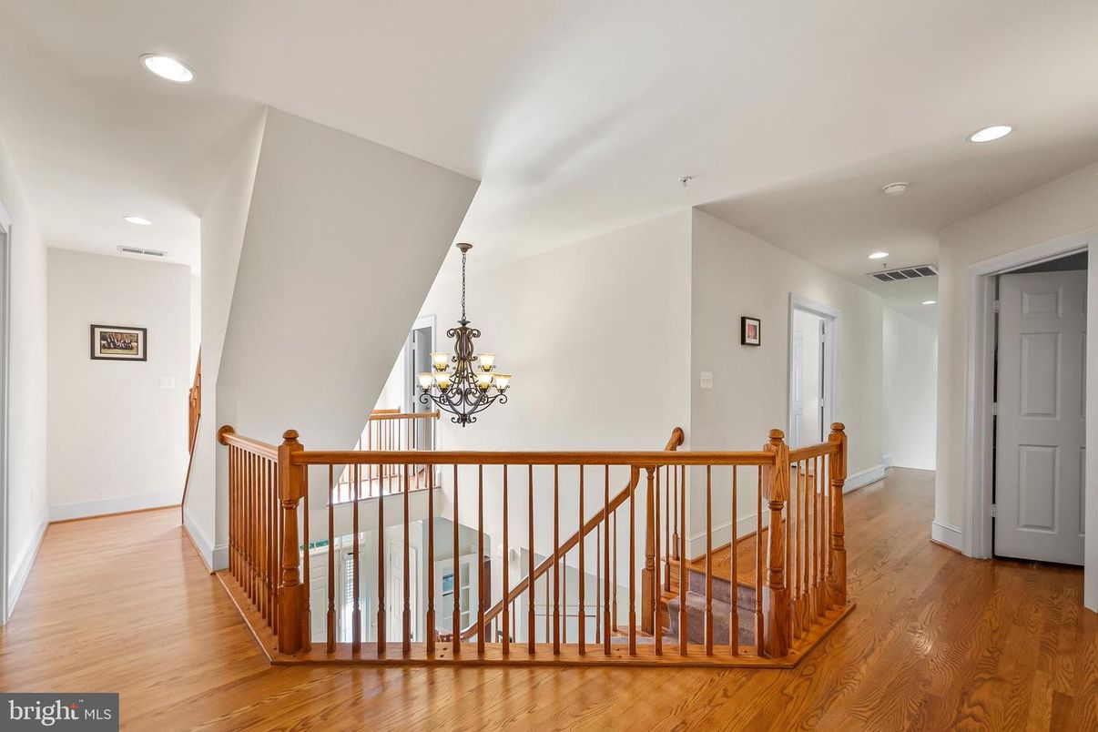Chandelier, Interior, Recessed Lighting, Wood Texture Flooring