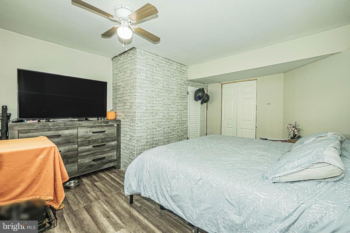 Bedroom, Interior, Stone Walls, Wood Texture Flooring