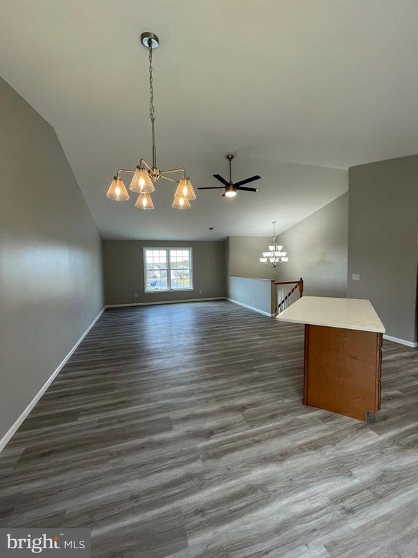 Chandelier, Empty room, Interior, Pendant Lights, Wood Texture Flooring