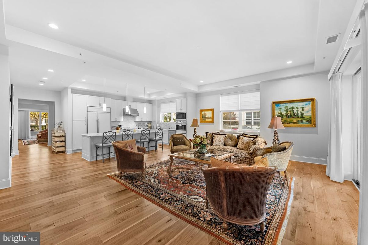 Dining room, Interior, Kitchen, Living room, Pendant Lights, Recessed Lighting, Stainless Steel Appliances, Wood Texture Flooring