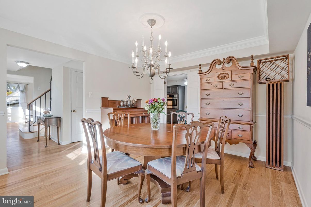 Chandelier, Dining room, Interior, Wood Texture Flooring