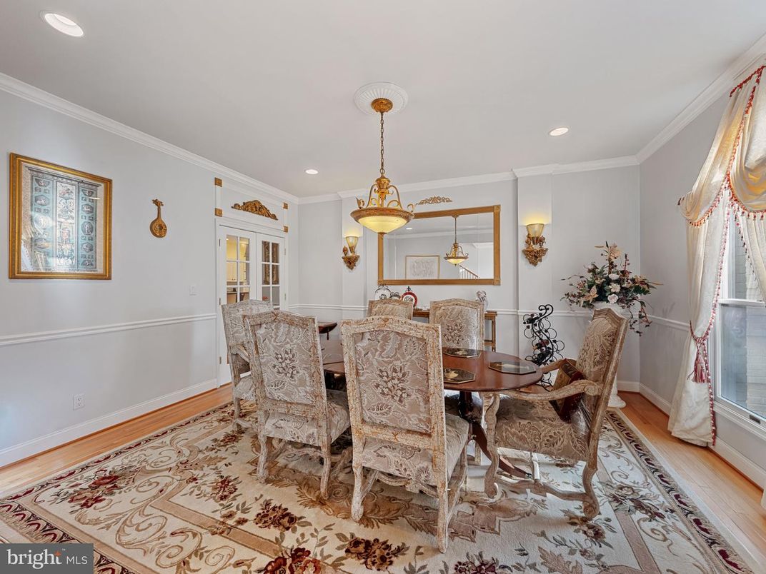 Dining room, Interior, Pendant Lights, Recessed Lighting, Wood Texture Flooring