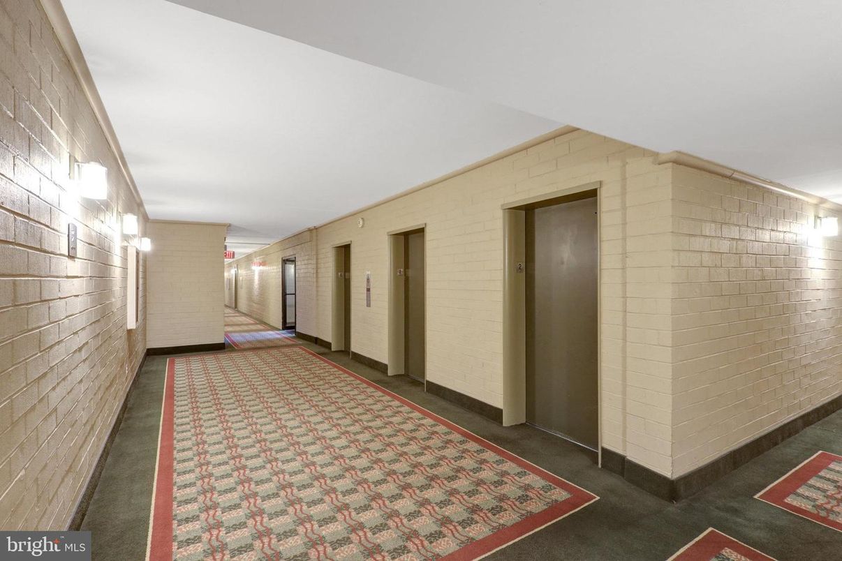 Elevator, Interior, Stone Walls