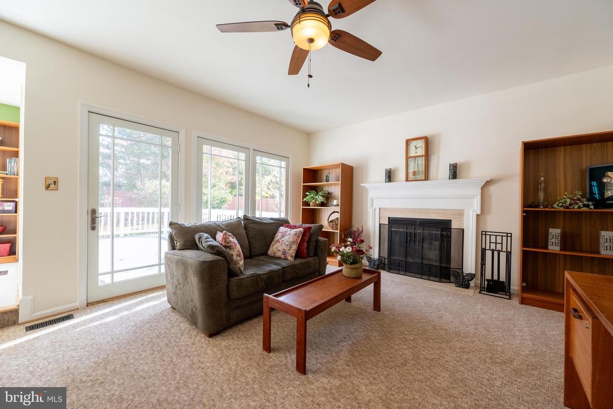 Fireplace, Interior, Living room