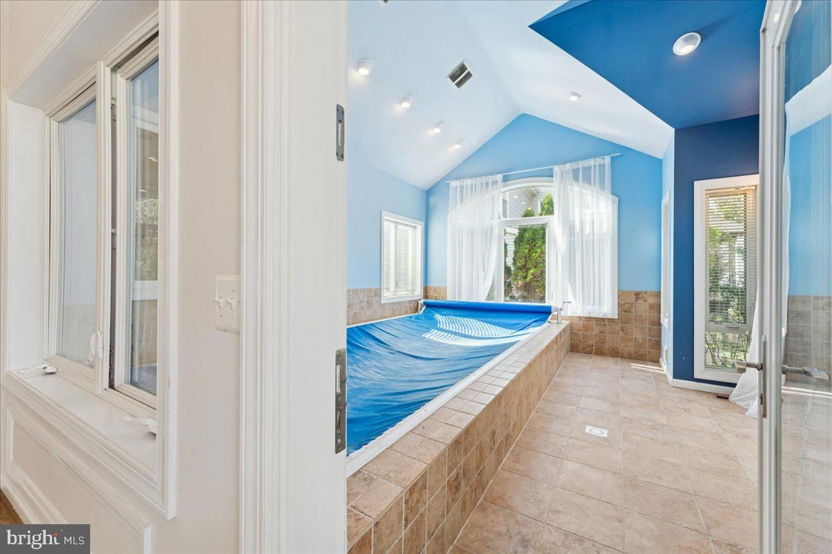 Billiard Table, Interior, Recessed Lighting