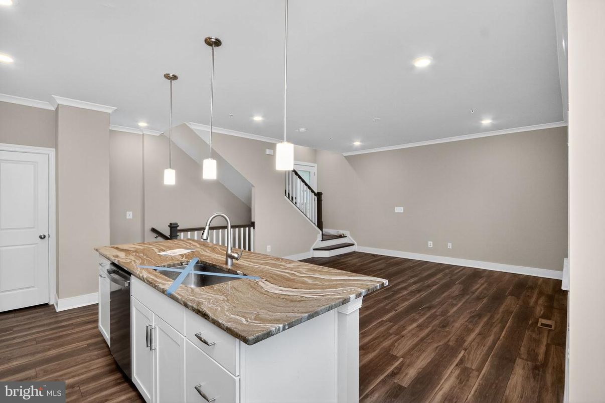 Interior, Kitchen, Pendant Lights, Recessed Lighting, Wood Texture Flooring