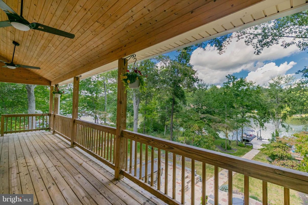 Exterior, Water, Wooden Ceilings, Wood Texture Flooring