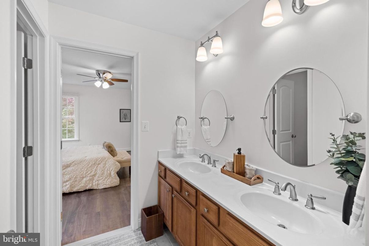Bathroom, Dual Sink Vanities, Interior, Wood Texture Flooring