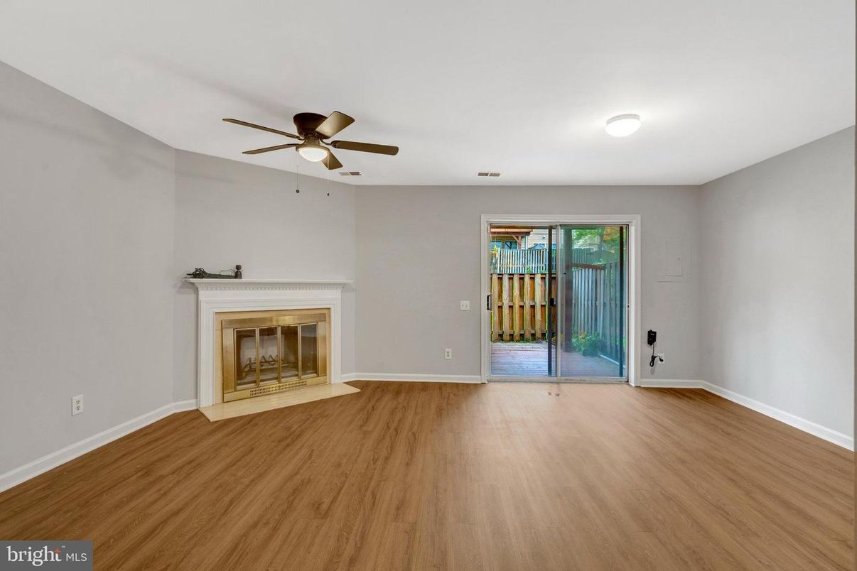 Empty room, Fireplace, Interior, Wood Texture Flooring