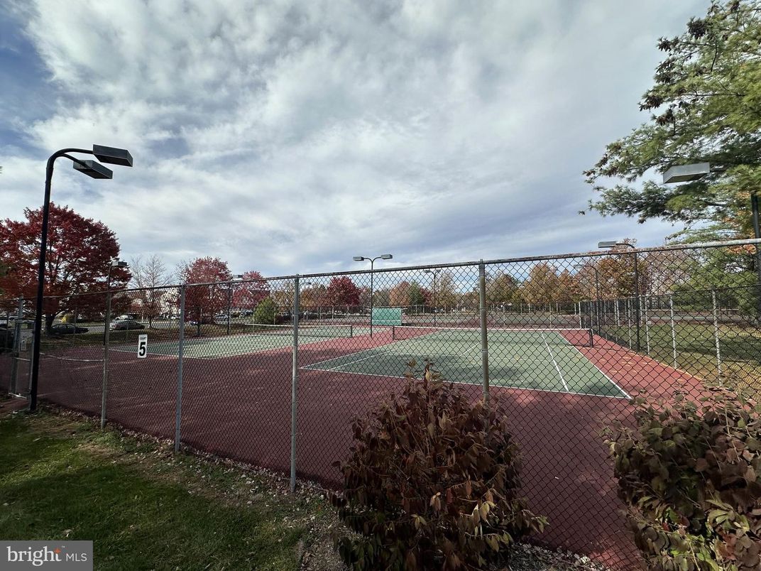 Exterior, Tennis Courts
