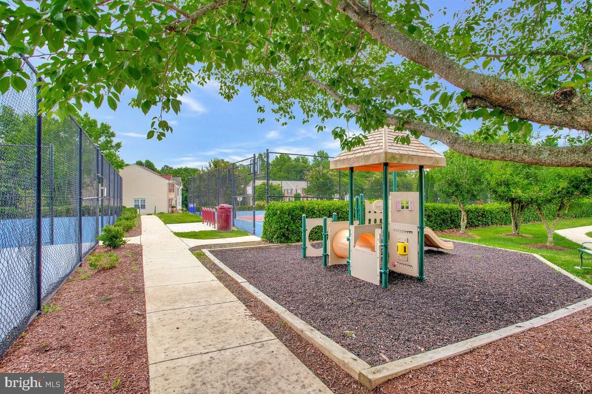 Backyard, Exterior, Playground