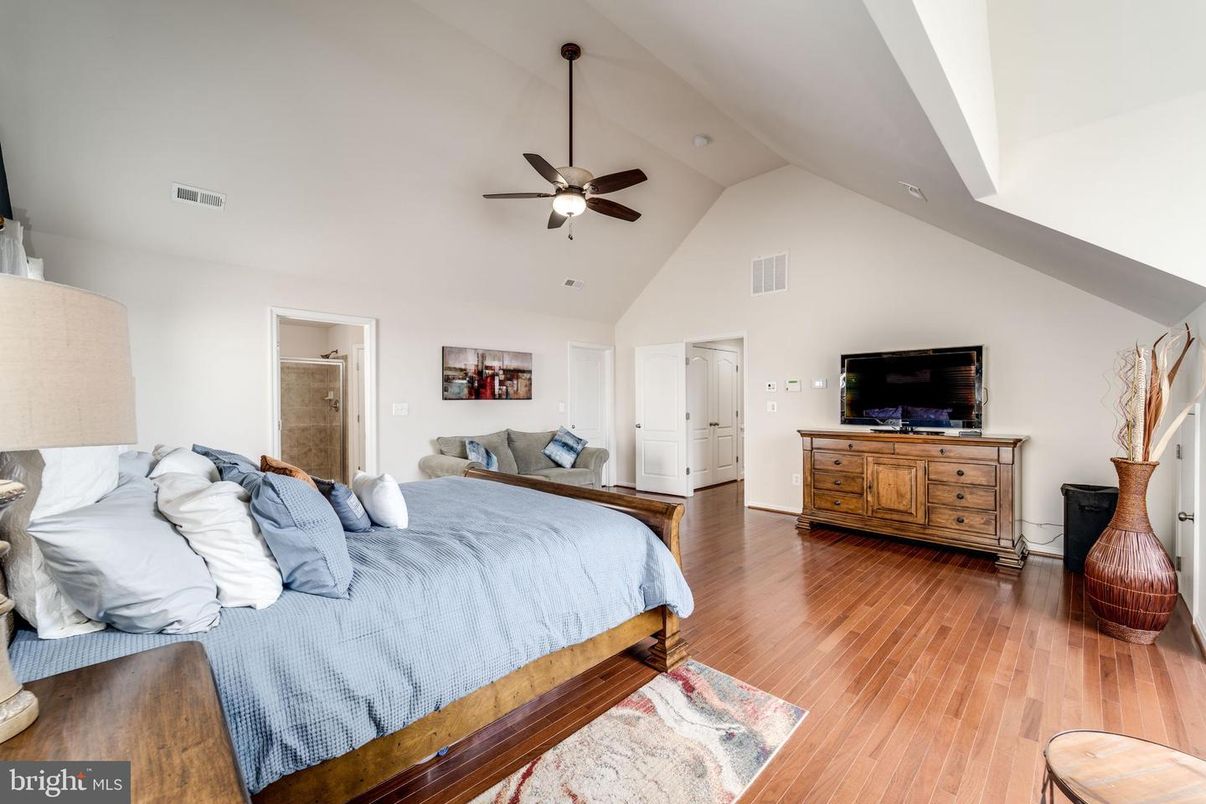 Bedroom, Interior, Wood Texture Flooring