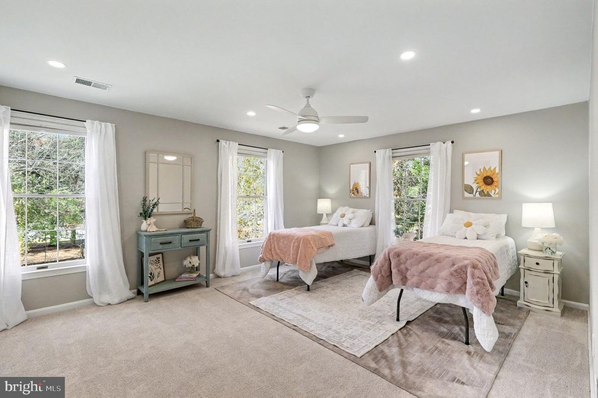 Bedroom, Interior, Recessed Lighting