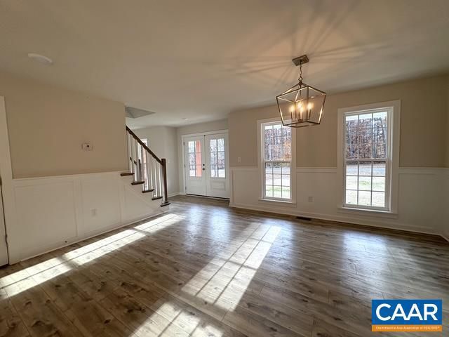 Empty room, Interior, Pendant Lights, Wood Texture Flooring