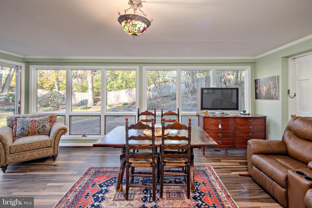 Dining room, Interior, Wood Texture Flooring