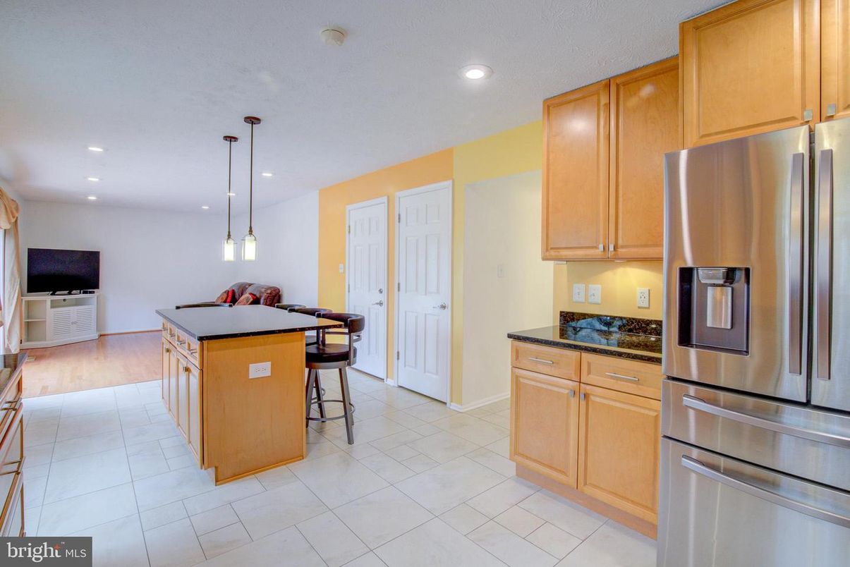 Dining room, Interior, Kitchen, Pendant Lights, Recessed Lighting