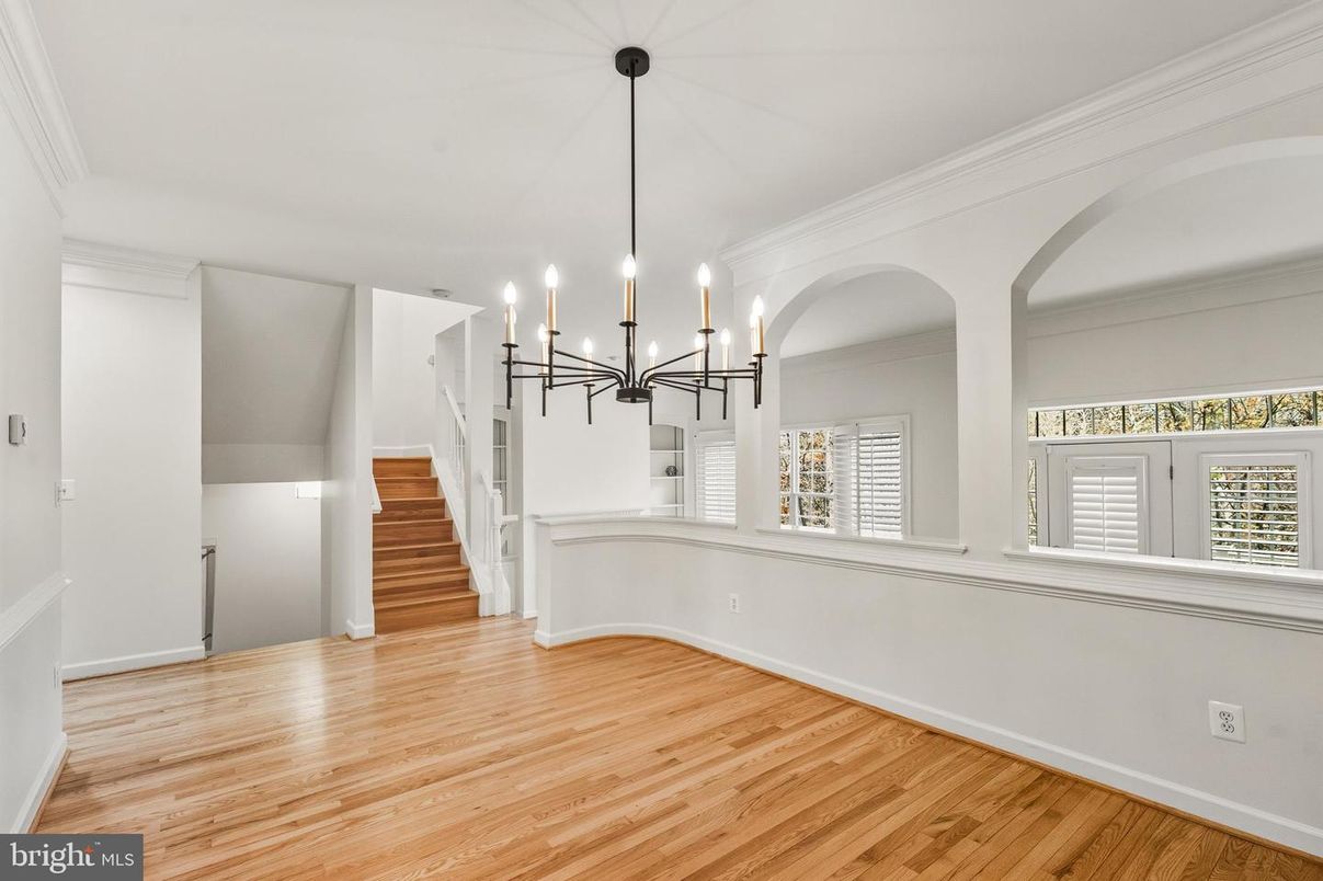 Interior, Pendant Lights, Wood Texture Flooring