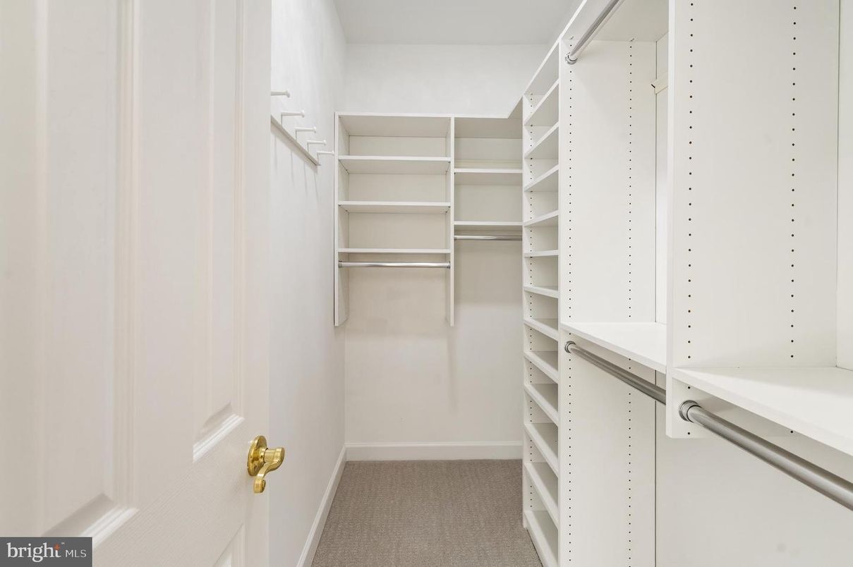 Interior, Walk-in Closets