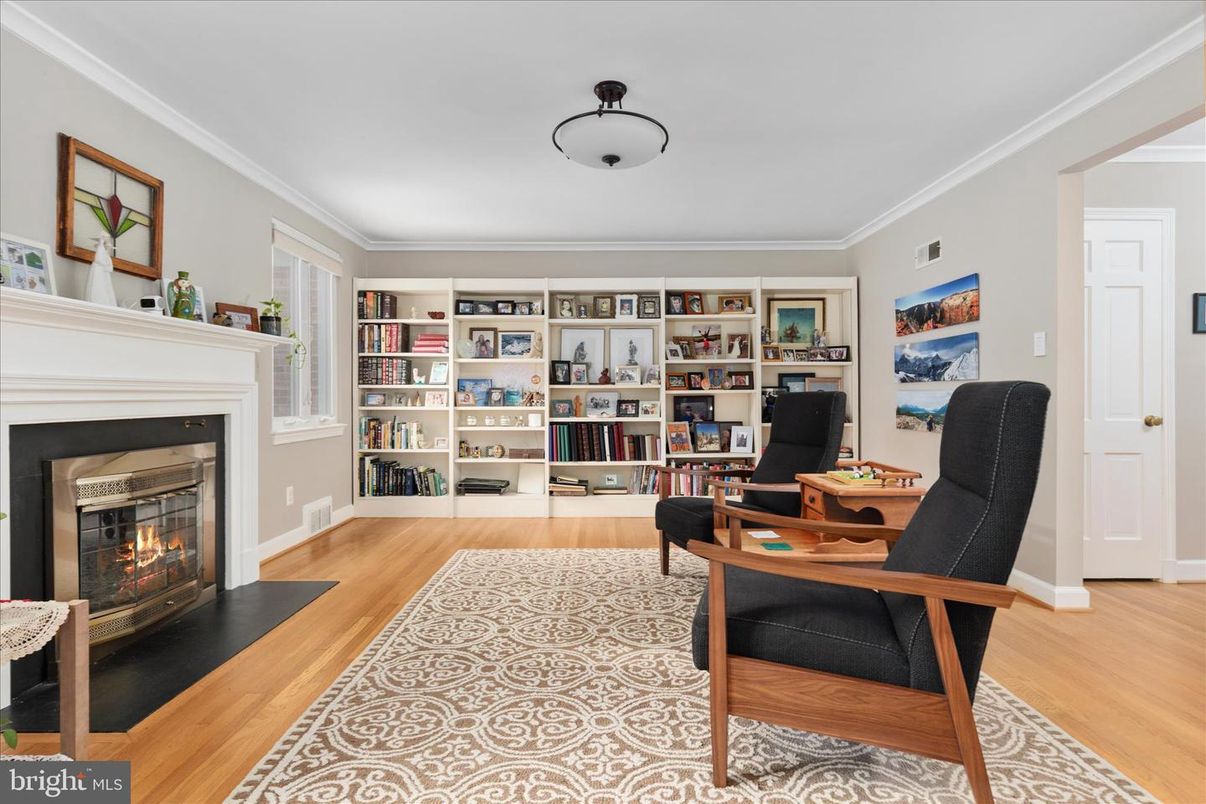 Fireplace, Home Office, Interior, Wood Texture Flooring