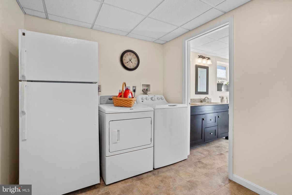 Interior, Utility Closets, Washer