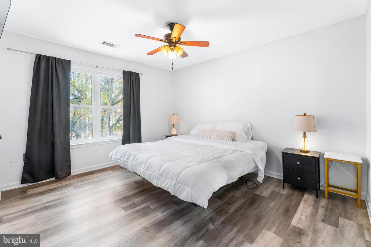 Bedroom, Interior, Wood Texture Flooring