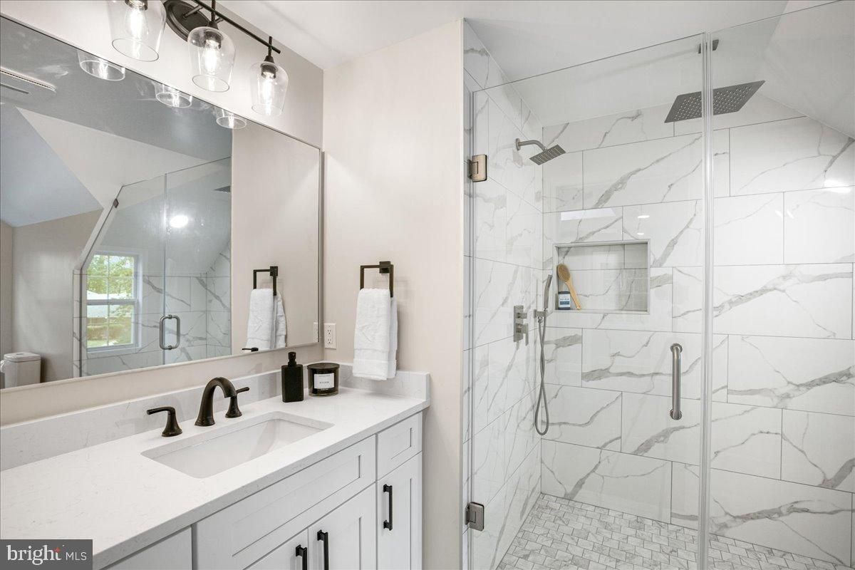 Bathroom, Glass Shower, Interior, Marble Walls