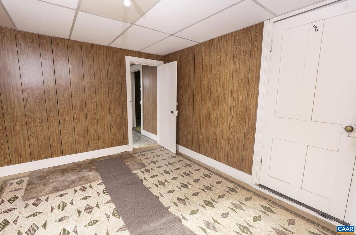 Interior, Wooden Walls