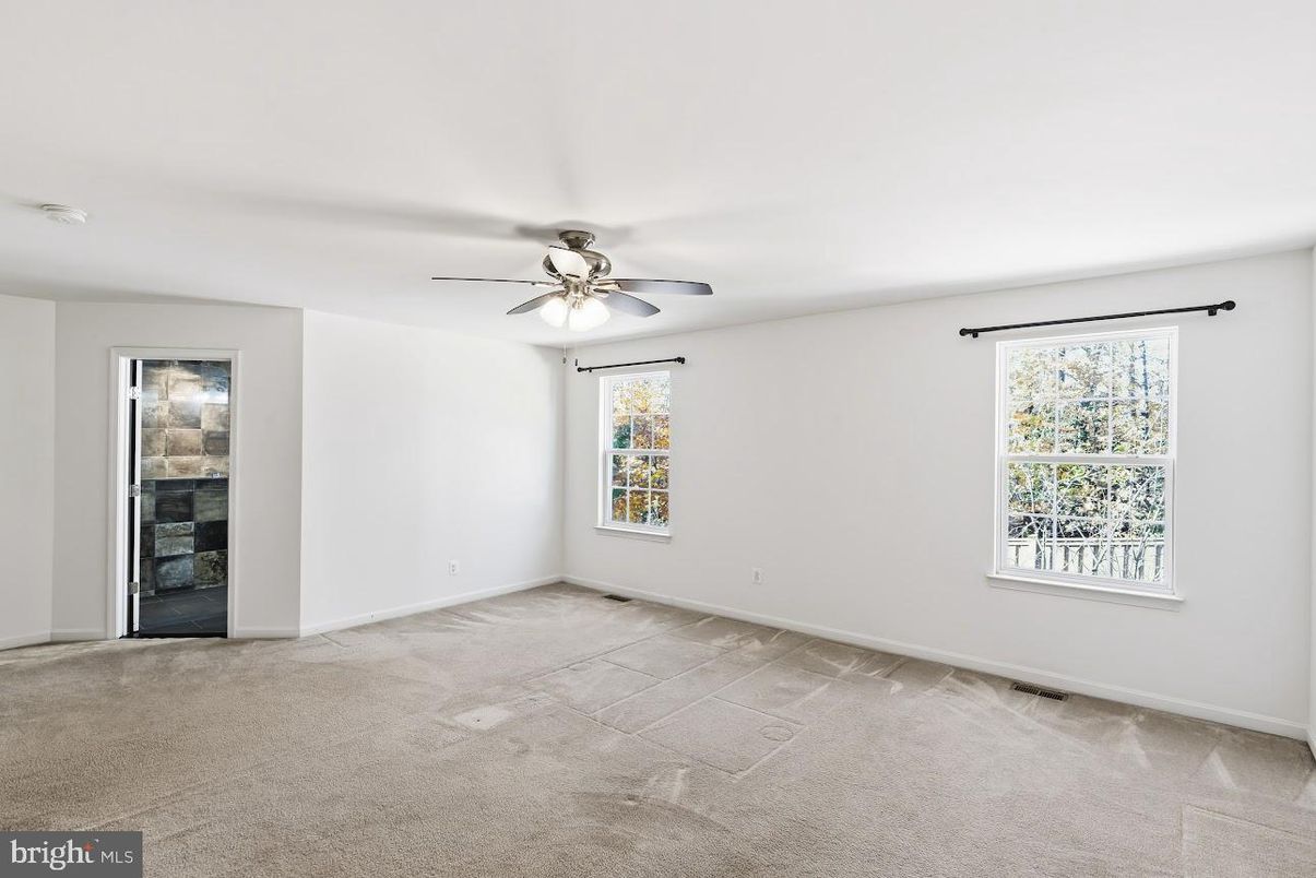 Empty room, Fireplace, Interior