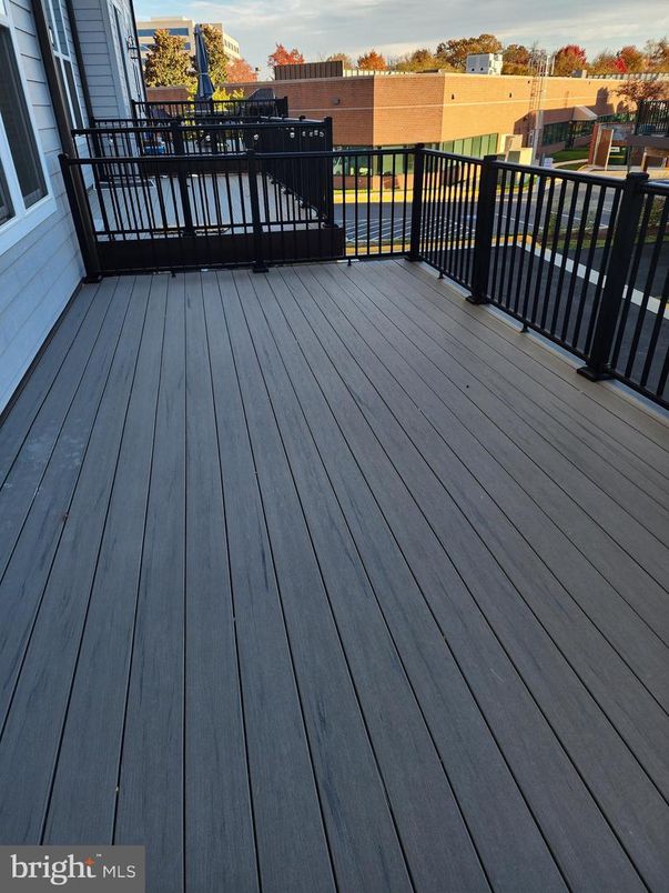 Exterior, Wood Texture Flooring