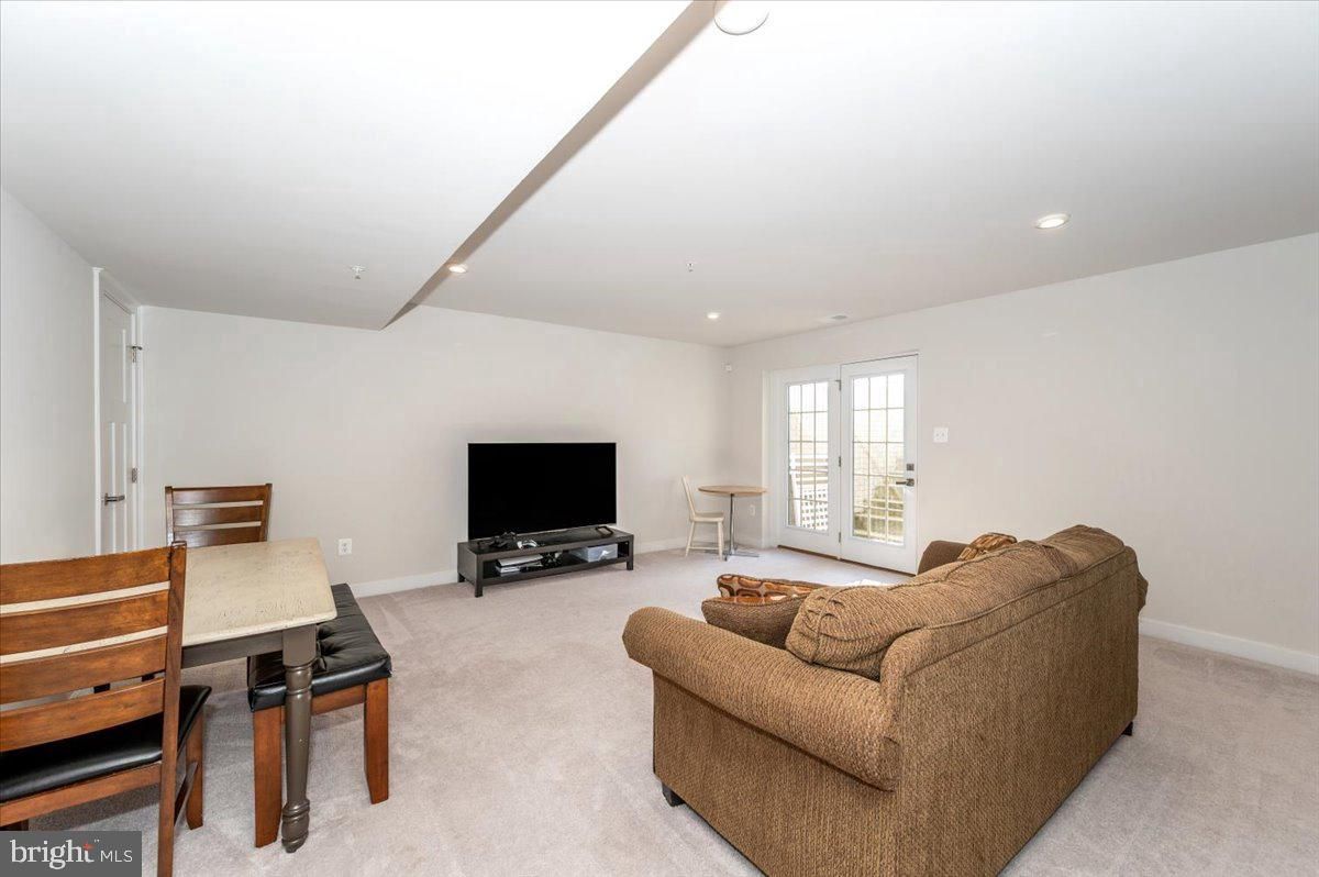 Dining room, Interior, Living room, Recessed Lighting